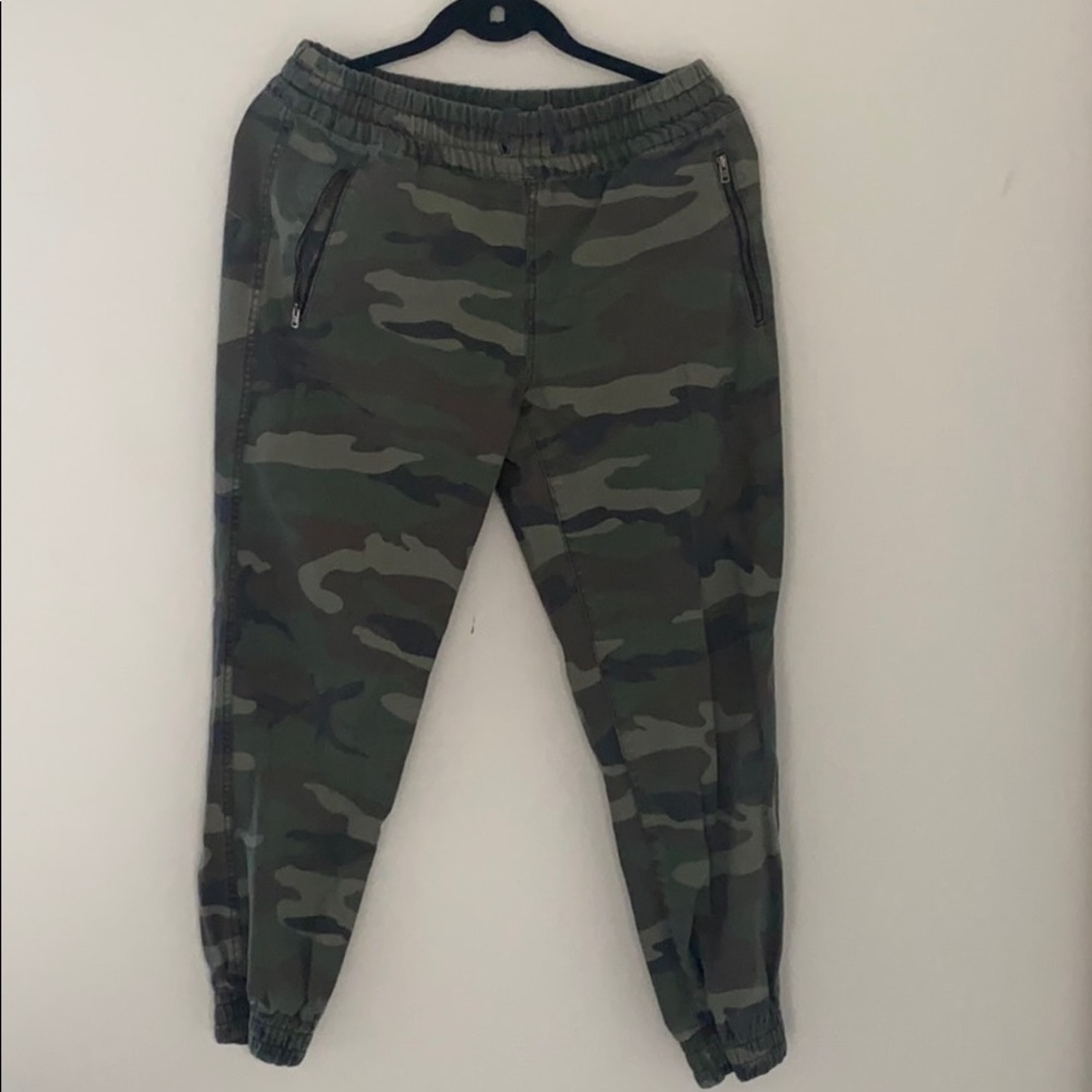 green camouflage pants. jean material. super comfy